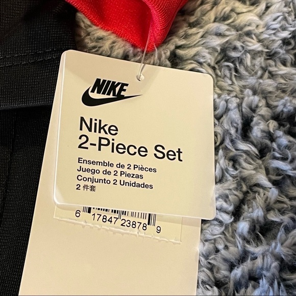 ✅5x Host Pick✅ Nike Sweat Suit, 24M - Picture 7 of 11